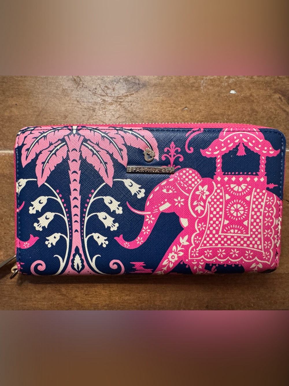 Spartina 449 Retreat Pink Elephant Zip Wallet